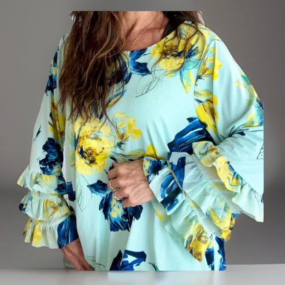 Alfani Woman Long Sleeve Blouse Size 1X Floral Printed Bell Ruffle Sleeve Shirt - Picture 1 of 8